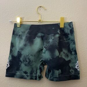 Darc Sport Wolves Everson seamless scrunch Shorts